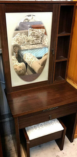 桃園二手家具 多收納化妝台